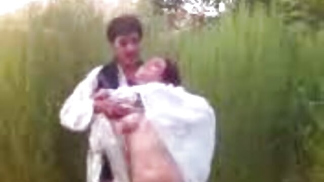 کوتاه, گرفتار می شود توسط مرد سکس سینمایی داستانی ریشو
