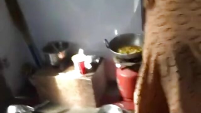سینه کلان, ریزه اندام می شود صورت ضرب دانلود فیلم سکسی داستانی خارجی دیده
