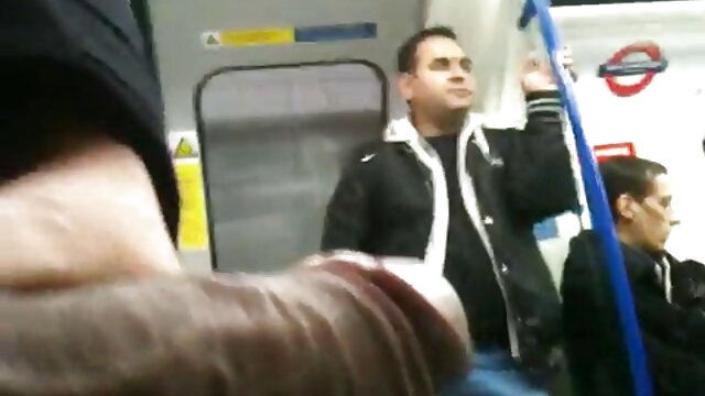 سبزه پرشهای کردن فیلم سکسی داستانی بلند در آشپزخانه
