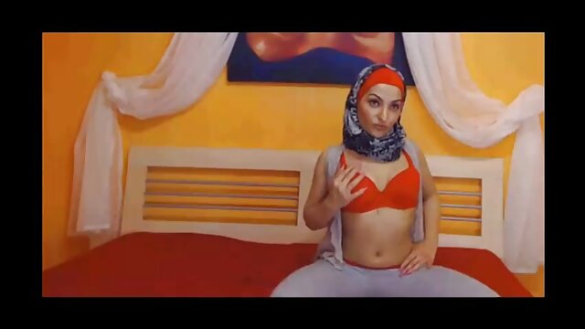 وابسته به فیلم های داستانی سکسی عشق شهوانی, گزش لب