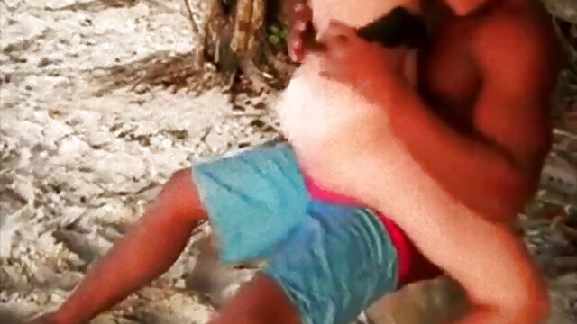 دوجنسی, سرگرم دانلود فيلم سكسي داستاني کننده